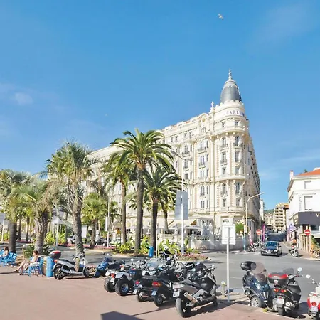 アパート 1 Bedroom Amazing In *