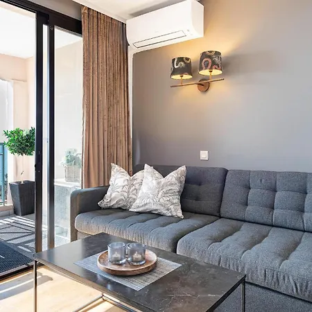 1 Bedroom Amazing In アパート *