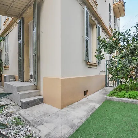1 Bedroom Amazing In Nice