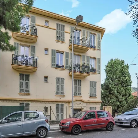 1 Bedroom Amazing In Apartment *