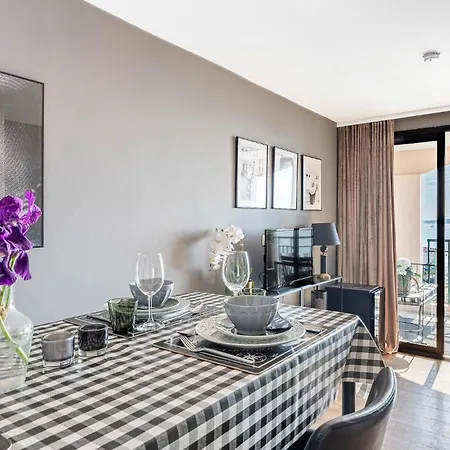 Amazing In With House Sea View